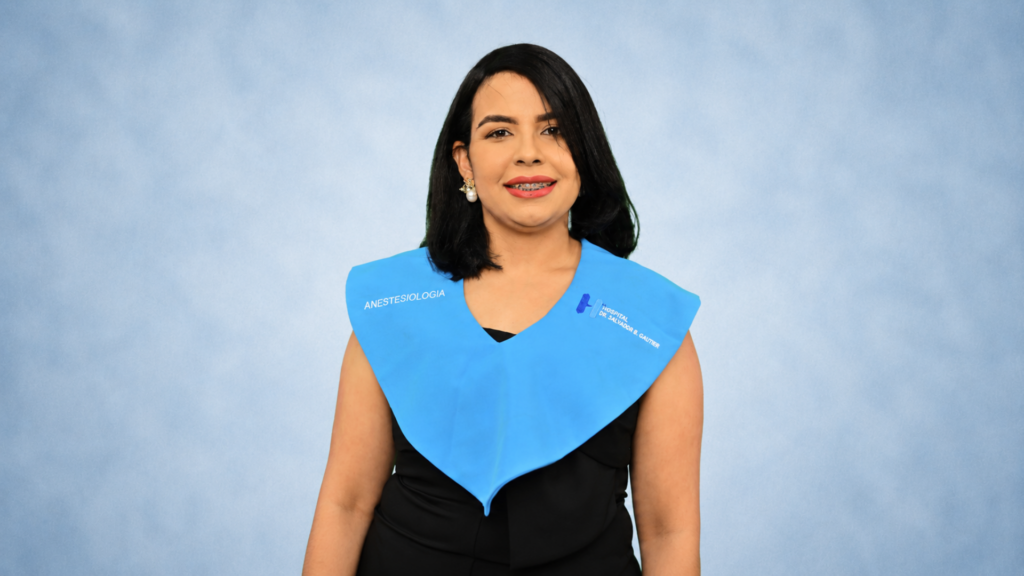 DRA. CAROLINA DOLORES CID APOLINARIO